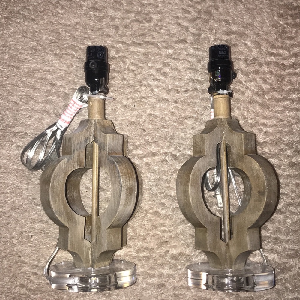Elegant lamp set (2)